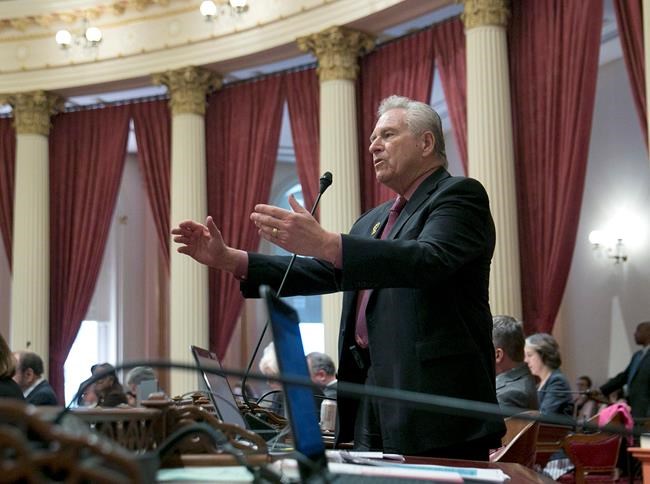 California looks to boost marijuana, block immigration jails | iNFOnews.ca California looks to boost marijuana, block immigration jails | iNFOnews.ca