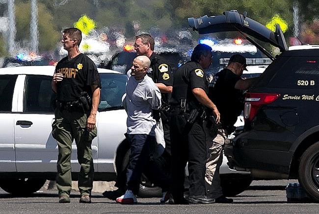 Suspect in killing of California deputy has violent past | iNFOnews.ca