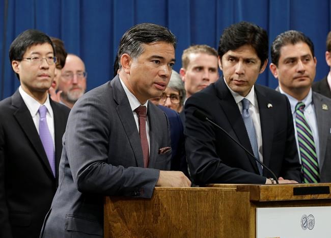 California lawmakers aim to protect immigrants from Trump | iNFOnews.ca CP1873153231