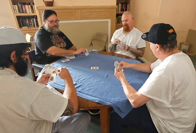 California program aims to help inmates, brings more escapes | iNFOnews.ca