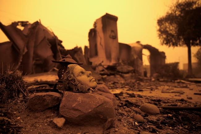 At least 9 dead as fire incinerates N. California town | iNFOnews.ca