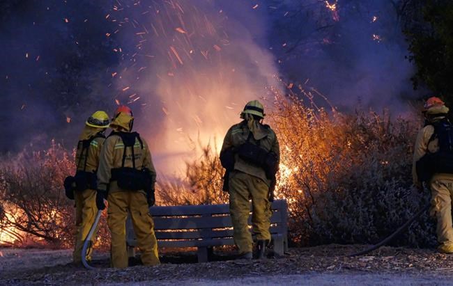 Latest: Evacuations ending for Southern California wildfire | iNFOnews.ca