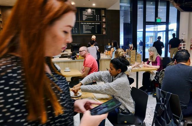 Malls beef up dining, entertainment options to boost traffic | iNFOnews.ca