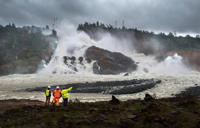 Evacuations ordered amid heavy Northern California rain | iNFOnews.ca Evacuations ordered amid heavy Northern California rain | iNFOnews.ca