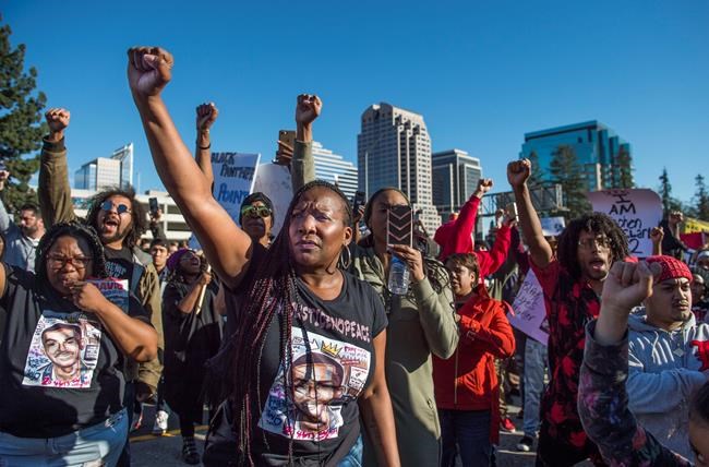 Killing of unarmed black man roils California's capital city | iNFOnews.ca
