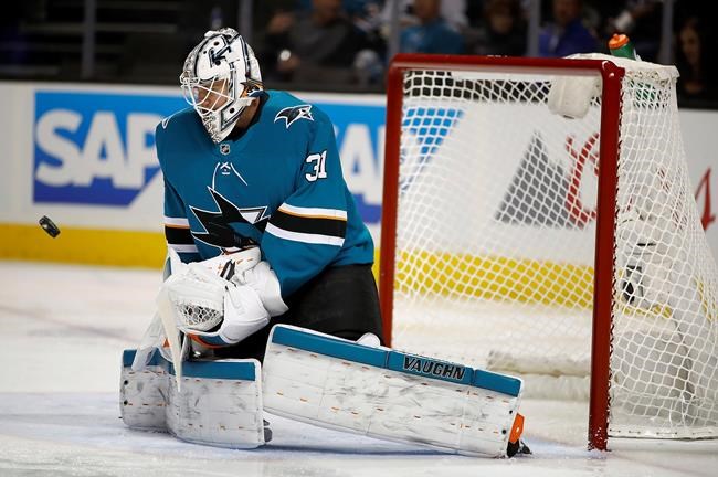 Couture scores twice in Sharks' 5-2 victory over Canadiens | iNFOnews.ca