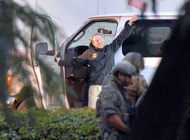 Armed man shot during Southern California standoff dies | iNFOnews.ca CP1142782999