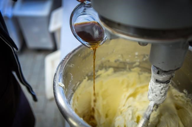 Global vanilla prices squeeze margins for ice cream, cupcake makers | iNFOnews.ca CP1933499818