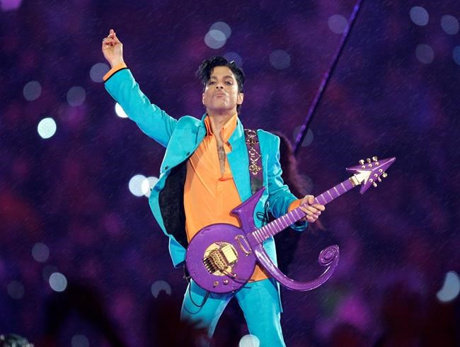 Thousands of fans request grand jury probe of Prince's death | iNFOnews.ca Thousands of fans request grand jury probe of Prince's death | iNFOnews.ca