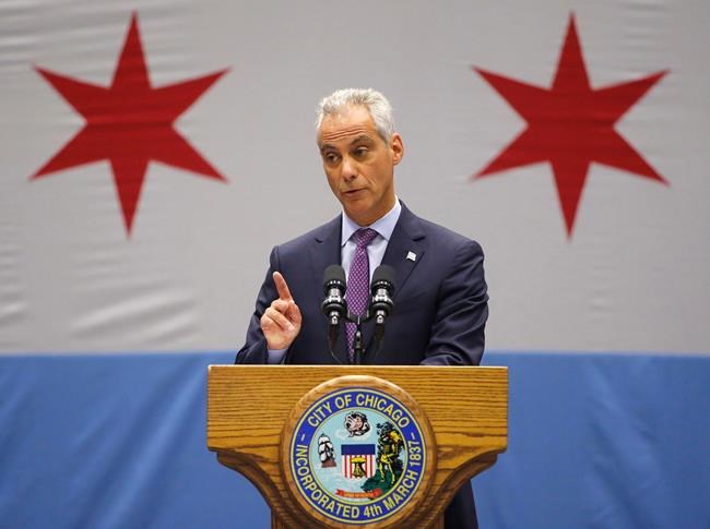 Chicago speeds up plan to equip officers with body cameras | iNFOnews.ca Chicago speeds up plan to equip officers with body cameras | iNFOnews.ca