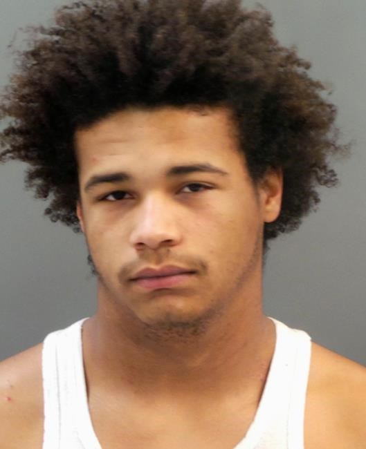 Latest: Police ID suspect in St. Louis officer's shooting | iNFOnews.ca