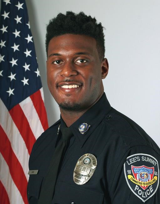 Off-duty officer killed, woman hurt in Kansas City shooting | iNFOnews.ca