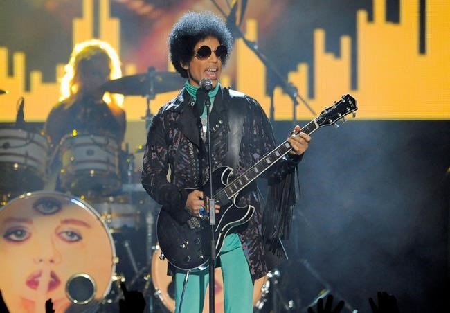 Pharmacists cited for trying to see Prince's medical records | iNFOnews.ca Pharmacists cited for trying to see Prince's medical records | iNFOnews.ca