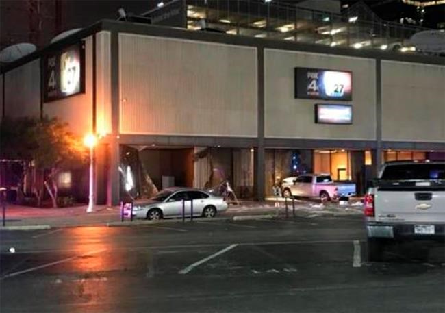 The Latest: Man didn't appear to target media in Texas crash | iNFOnews.ca