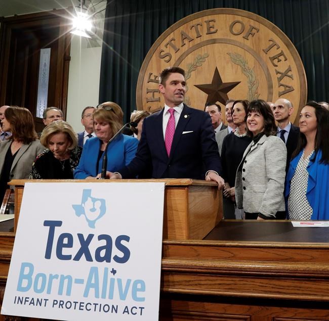 Police again step in as Texas lawmaker halts abortion bill | iNFOnews.ca