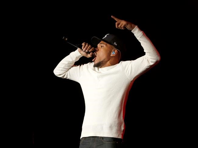 Chance The Rapper goes undercover to raise money for arts | iNFOnews.ca