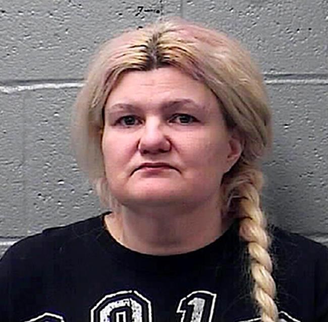 Slain Missouri Ku Klux Klan leader's wife admits killing him | iNFOnews.ca