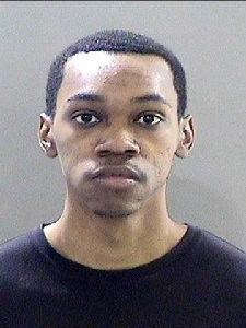 Stadium vendor seen in pizza spitting video pleads guilty | iNFOnews.ca