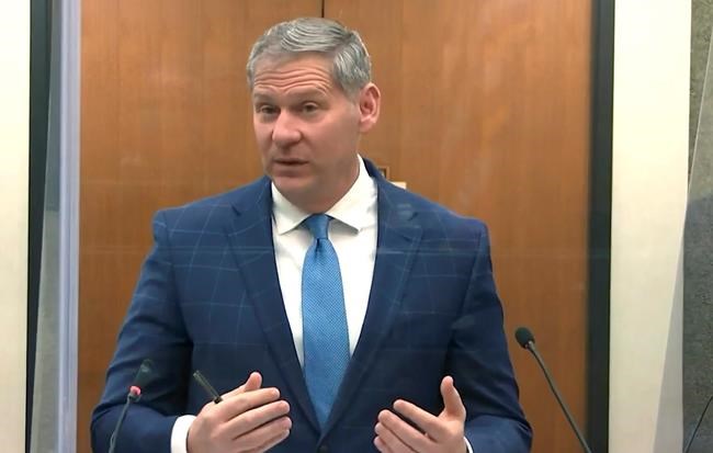 EXPLAINER: Chauvin's lawyer is outnumbered, but has help | iNFOnews.ca EXPLAINER: Chauvin's lawyer is outnumbered, but has help | iNFOnews.ca