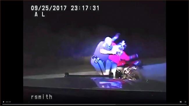 Iowa to pay $225,000 to settle lawsuit over trooper's force | iNFOnews.ca Iowa to pay $225,000 to settle lawsuit over trooper's force | iNFOnews.ca