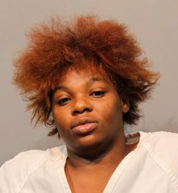 Woman faces charges in fatal crash into bus that killed 2 | iNFOnews.ca