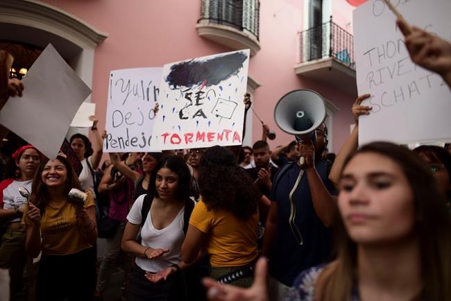 Puerto Rico protesters demand governor's resignation | iNFOnews.ca Puerto Rico protesters demand governor's resignation | iNFOnews.ca