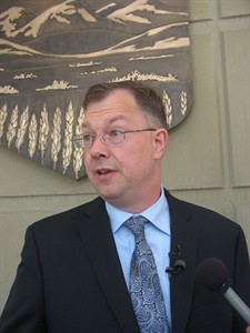 Group wants Alberta to end 'health-care monopoly' and allow private health insurance | iNFOnews.ca Group wants Alberta to end 'health-care monopoly' and allow private health insurance | iNFOnews.ca