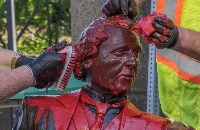 Charlottetown statue of Sir John A. Macdonald covered in red paint | iNFOnews.ca Charlottetown statue of Sir John A. Macdonald covered in red paint | iNFOnews.ca