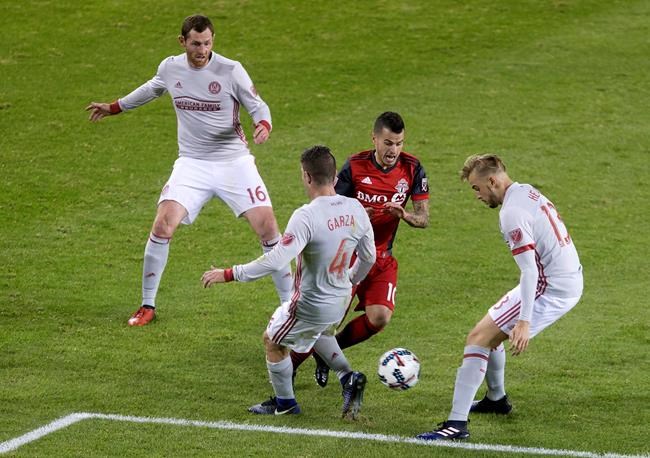 Toronto FC rues costly defensive lapses in 2-2 tie with 10-man Atlanta United | iNFOnews.ca Toronto FC rues costly defensive lapses in 2-2 tie with 10-man Atlanta United | iNFOnews.ca