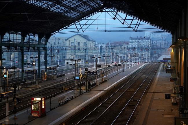 A look at France's heated debate over pensions | iNFOnews.ca CP386146757