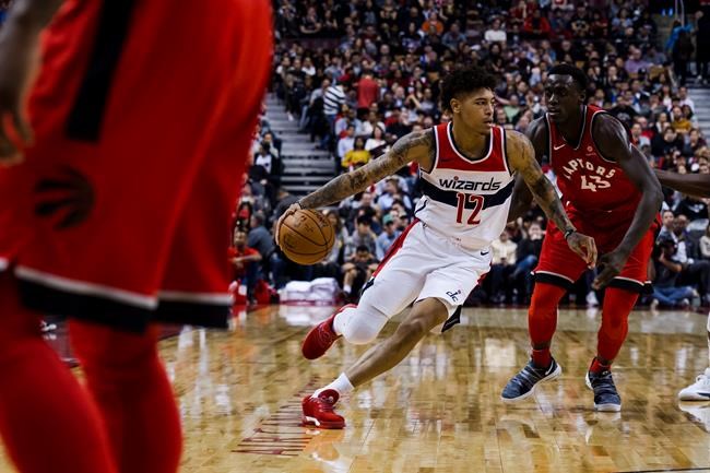DeRozan scores 33 points as Raptors win fourth straight, beating Wizards 100-91 | iNFOnews.ca CP898954590