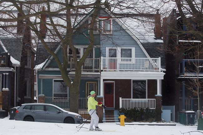 Ice pellets and freezing rain hammer southern Ontario for second day in a row | iNFOnews.ca Ice pellets and freezing rain hammer southern Ontario for second day in a row | iNFOnews.ca