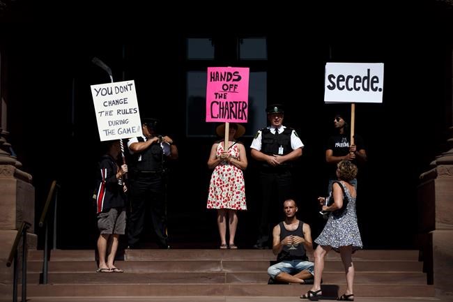 Ontario government to hold midnight sitting to debate council-cutting bill | iNFOnews.ca
