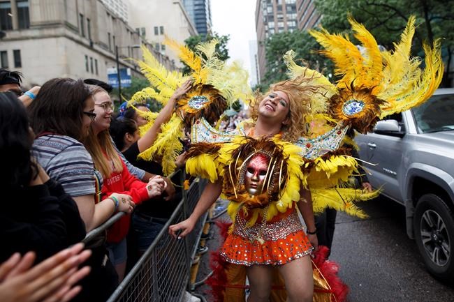Toronto Pride Parade takes place amid tensions between LGBTQ community, police | iNFOnews.ca