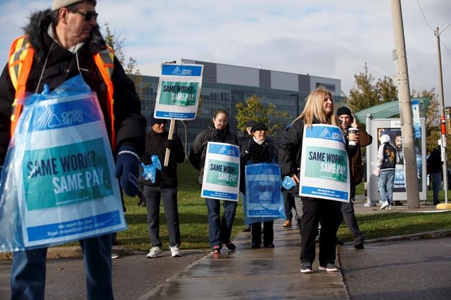 Ontario college strike cancels classes for about half a million students | iNFOnews.ca Ontario college strike cancels classes for about half a million students | iNFOnews.ca