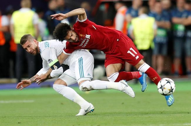 The Latest: Klopp unhappy with Ramos 'wrestling' Salah | iNFOnews.ca