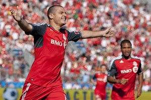 Now retired, Dutch striker Danny Koevermans still bleeds Toronto FC | iNFOnews.ca CP27918605