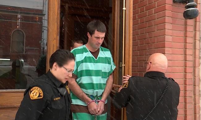 The Latest: Court records say 2 knew man wanted fiancee dead | iNFOnews.ca
