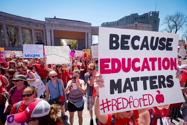 Hundreds of US teacher candidates shake up midterm elections | iNFOnews.ca CP1852362666