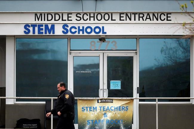 School: Guard who wounded student was supposed to be unarmed | iNFOnews.ca