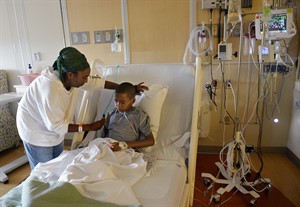 Officials probe possible role of respiratory virus in weakness, paralysis in 9 Colorado kids | iNFOnews.ca CP30056064