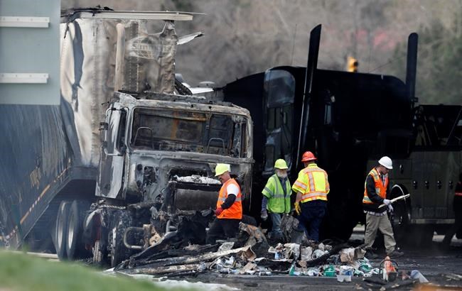 Trucker in Colorado pileup that killed 4 pleads not guilty | iNFOnews.ca Trucker in Colorado pileup that killed 4 pleads not guilty | iNFOnews.ca
