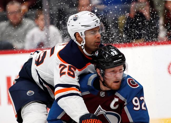 McDavid's hat trick leads Oilers over Avalanche, 4-2 | iNFOnews.ca