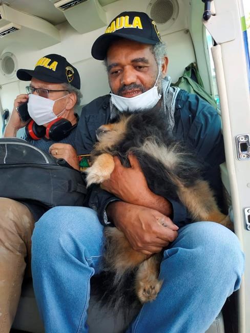 Colombia troops free 2 foreigners held by rebels in pandemic | iNFOnews.ca