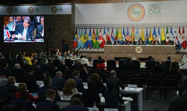 OAS task force: Venezuelan migrants need refugee status | iNFOnews.ca