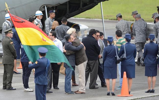 Colombia repatriates dead as airline's licensing questioned | iNFOnews.ca