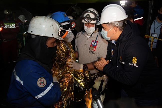 Colombia rescues coal miners who were trapped for 5 days | iNFOnews.ca Colombia rescues coal miners who were trapped for 5 days | iNFOnews.ca