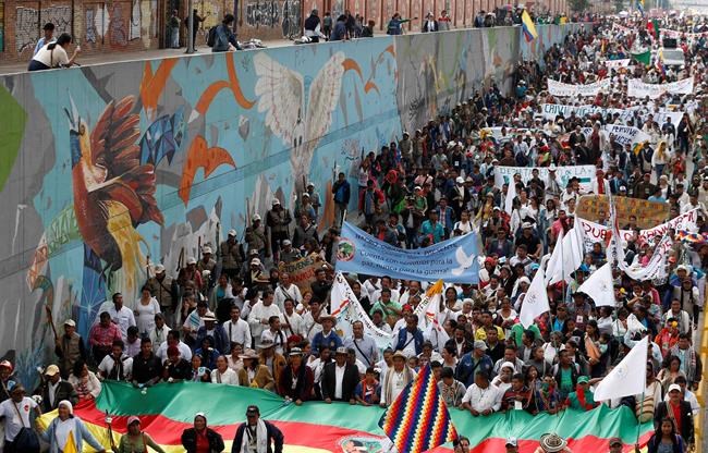 Give peace a chance: Colombia extends ceasefire with rebels | iNFOnews.ca