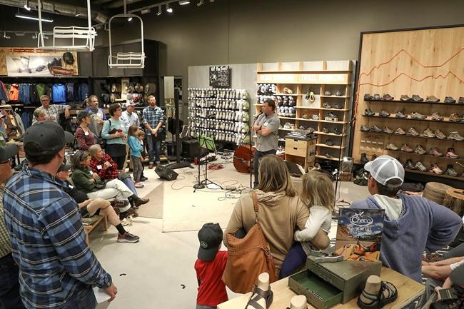 REI leader resigns over undisclosed relationship | iNFOnews.ca REI leader resigns over undisclosed relationship | iNFOnews.ca