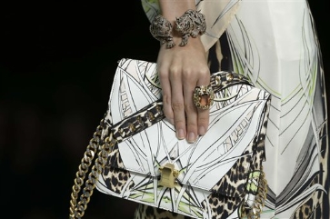 Milan designers dictate that summer styles should be fun - and a feast for the eyes | iNFOnews.ca CP20225191